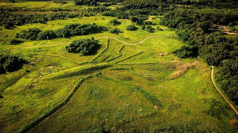 Buffalo Rock State Park - Effigy Tumuli - Helios Visions - Drone ...